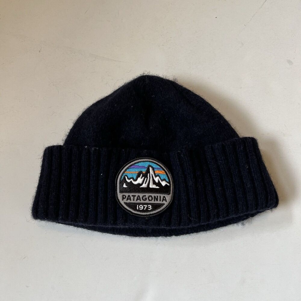 Patagonia Patch 1973 Classic Wool Blend Navy Blue Brodeo Knit Beanie One Size